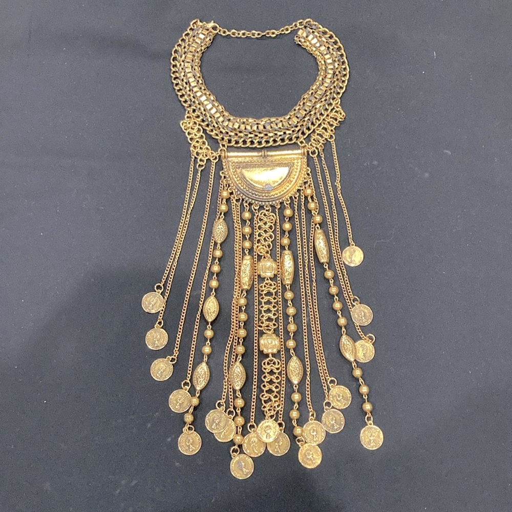 Vintage gold tone necklace / choker